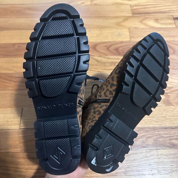 Donald Pliner | Ease Leopard Combat boot - Picture 6 of 6